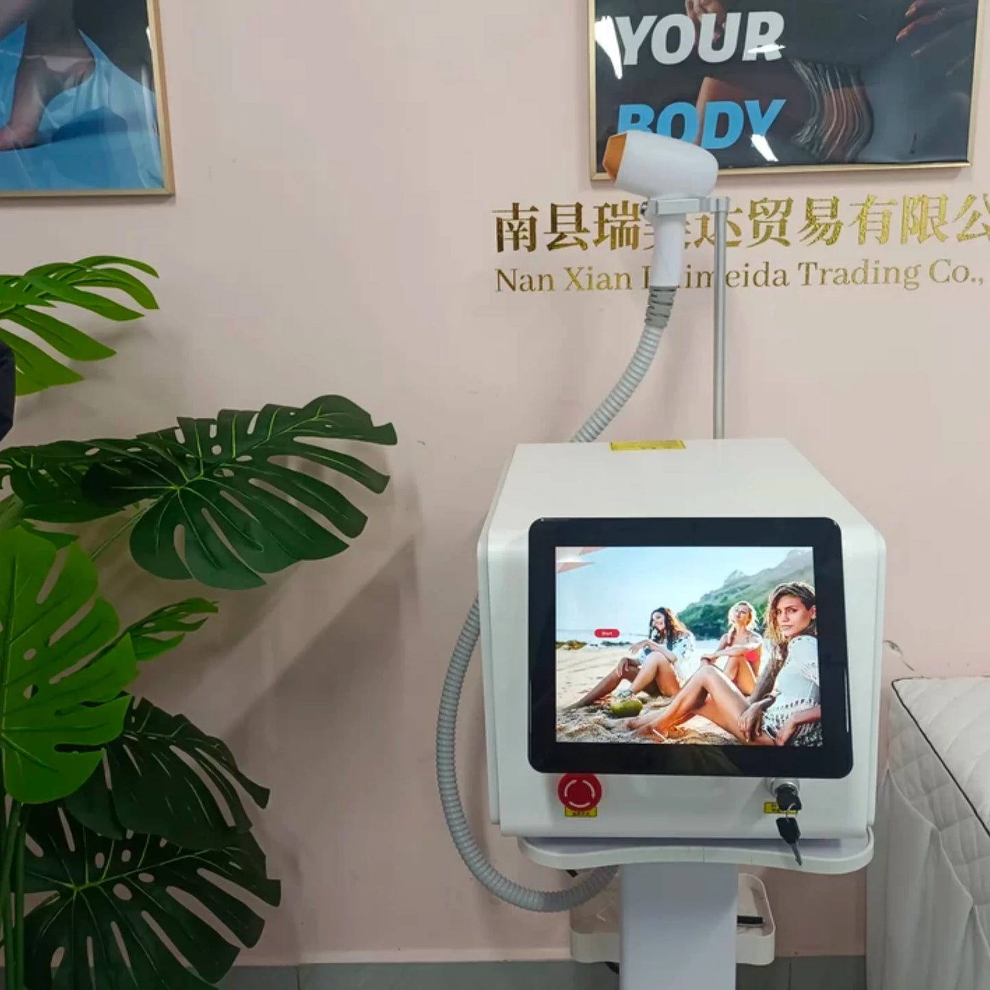 MYOSLIM Triple Wavelength 808nm Diode Laser 755 1064nm Hair Removal