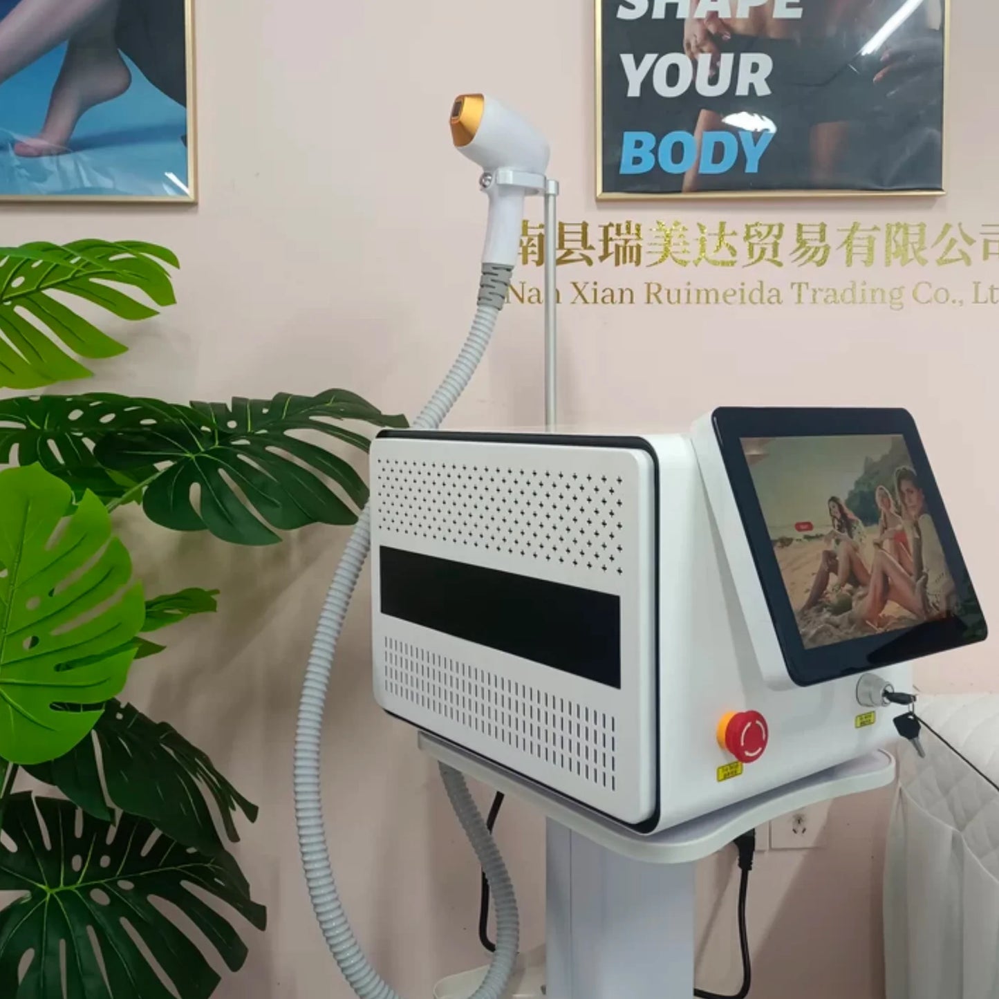 MYOSLIM Triple Wavelength 808nm Diode Laser 755 1064nm Hair Removal