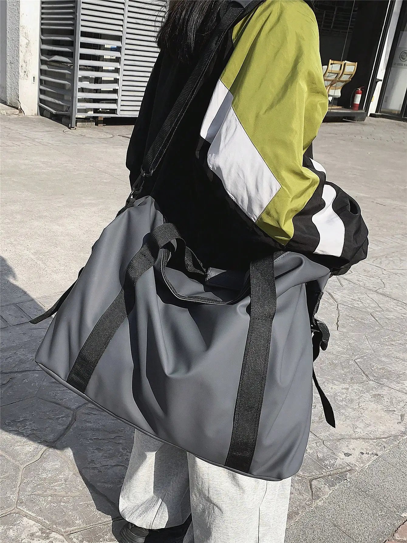 Nylon Travel Bag Large Capacity With Shoulder Strap
