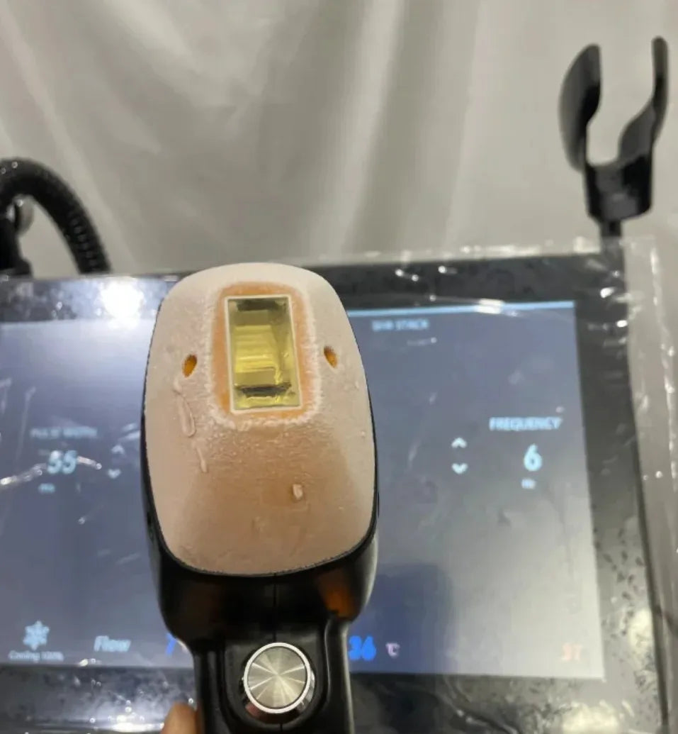 SMVP Soprano Titanium Diode Laser Hair Removal Machine 808 755 1064