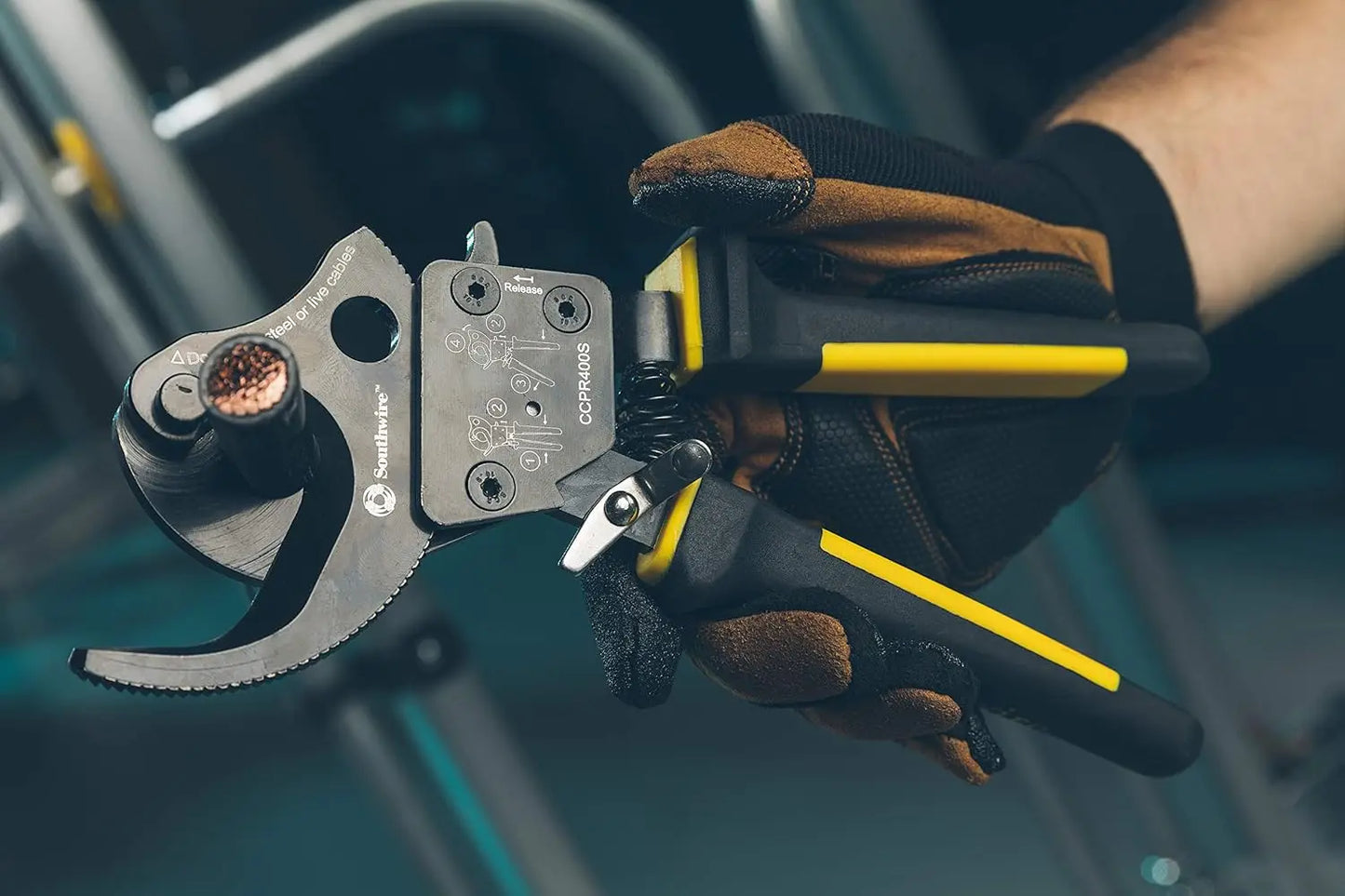 Heavy Duty Ratcheting Cable Cutters With Quick Release Lever